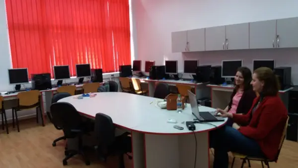 Mediul economic susţine Universitatea Politehnica Timişoara