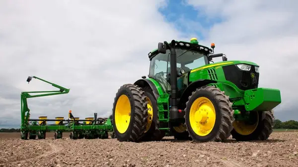 Cumpara piese de schimb pentru tractor din magazinele online