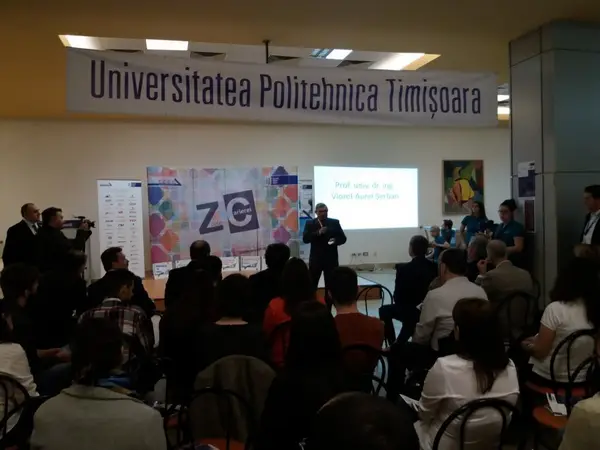 Bilanț la „Zilele Carierei”: zeci de firme, sute de CV-uri, mii de participanți