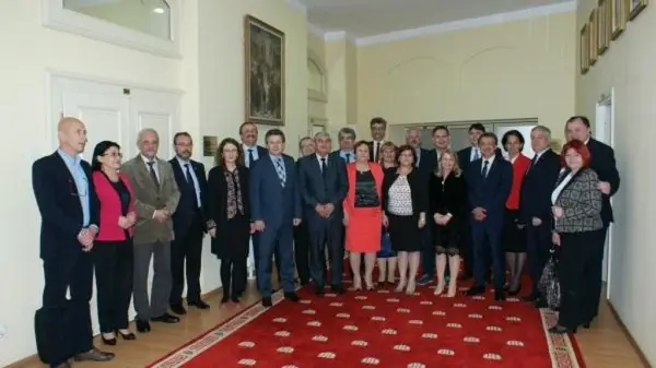 Întrunirea conducerilor universităților membre ARUT