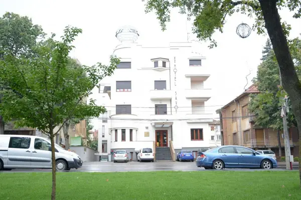 Hotel Savoy
