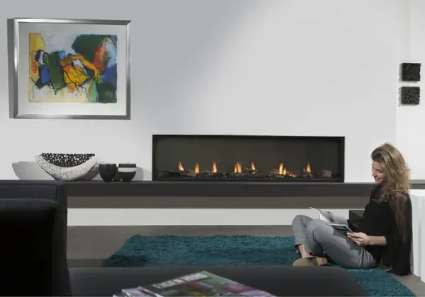 Solutia pentru un living perfect: semineul electric. Alege sistemul de incalzire potrivit pentru tine
