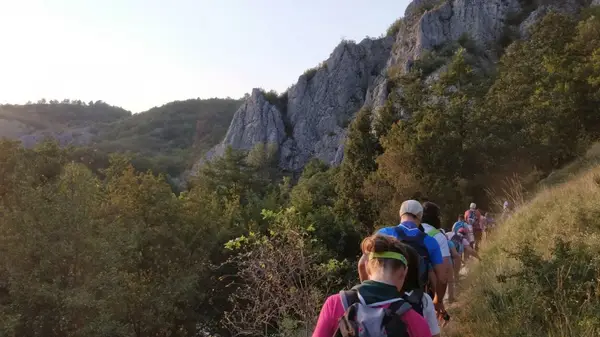 Tabără de supraviețuire pentru copiii din centrul rezidențial din Peciu Nou