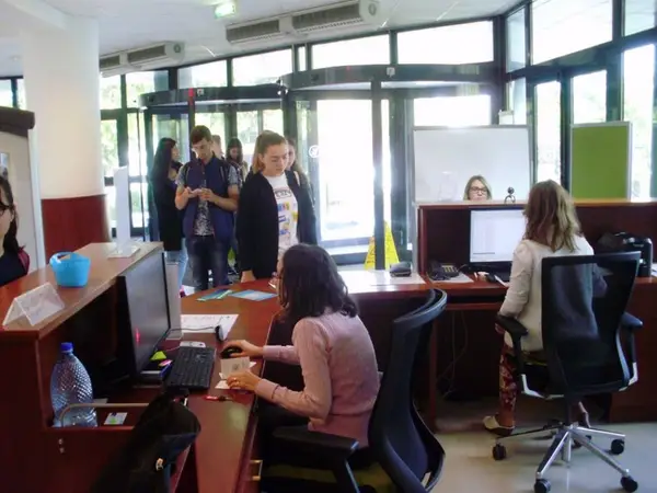 Incepe sesiunea la UPT: Provocari si facilitati pentru studenti