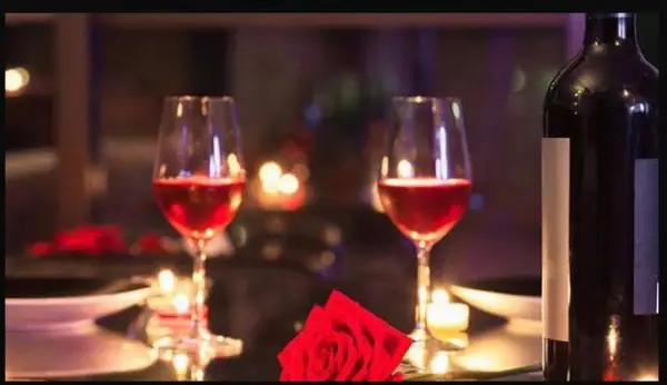Valentine's Day by Restaurant Lake House
