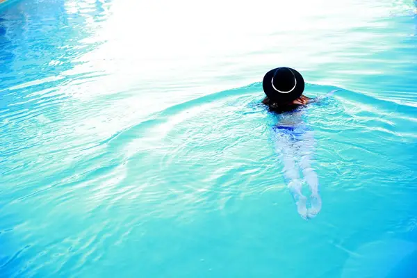 Cum iti pregatesti piscina pentru iarna?