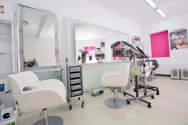 Gia Beauty Studio