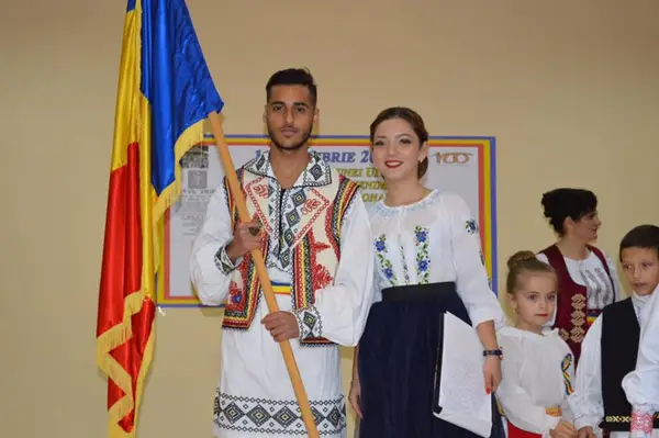Curs de dansuri populare banatene pentru copii