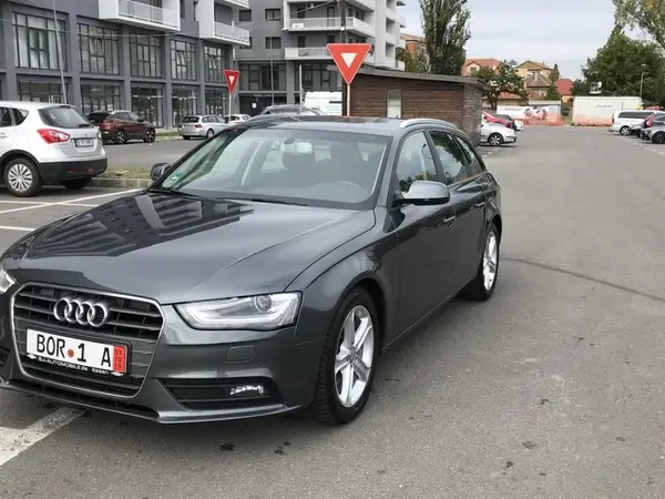 Audi A4, an 2014, automat, 150 cp