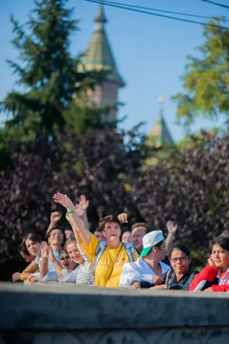 Gala aniversară -  “De 20 de ani, ACASA e la PENTRU VOI”