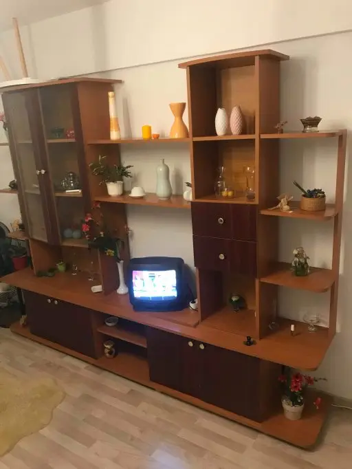 Vand biblioteca sufragerie