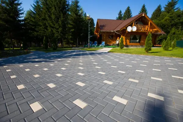 Cele mai bune materiale pentru pavarea aleilor din curte