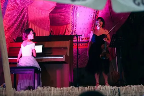 ”Echo - Factum, mic tratat de meta-meditație”