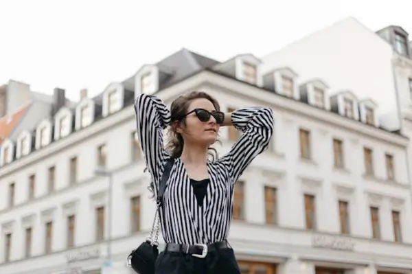 Cum să te îmbraci la birou toamna aceasta