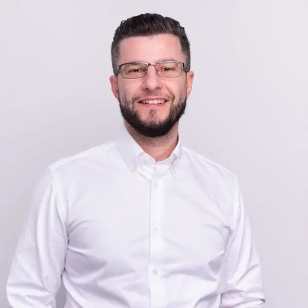 Raul Olajos