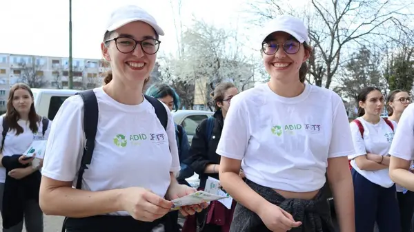Timișorenii, invitați să facă voluntariat pentru un oraș curat