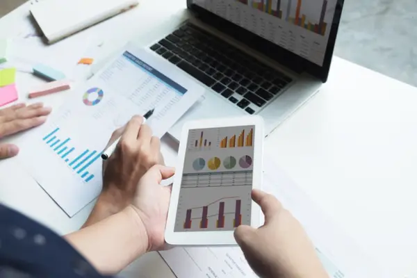 Care sunt factorii de luat în calcul pentru a determina rentabilitatea unui credit?