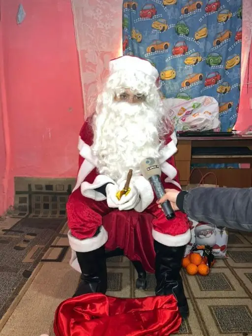“Moșule, te rog, adu o mână de plastic pentru tati!” - Scrisoarea unui copil, primită la sediul Asociației Povestea Mea