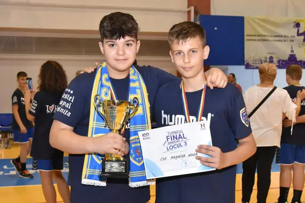 Handbalul juvenil - interviu cu Dominic Cioriciu