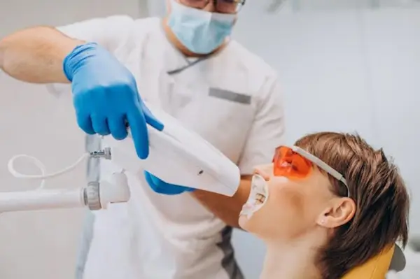 5 aspecte de care să ții cont atunci când vrei să îți albești dinții