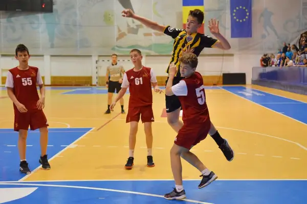 Handbalul juvenil - interviu cu Rotariu Paul