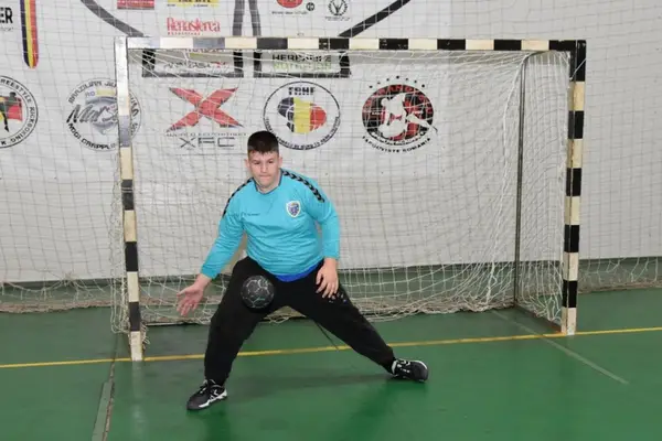 Handbalul juvenil - interviu cu Razvan Smerea