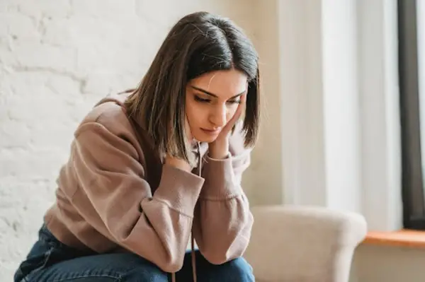 3 probleme care apar în urma dezechilibrului hormonal