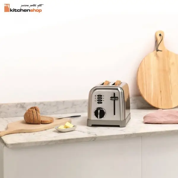 Prăjitor de pâine și ustensile pentru bucătăria ta, disponibile la KitchenShop