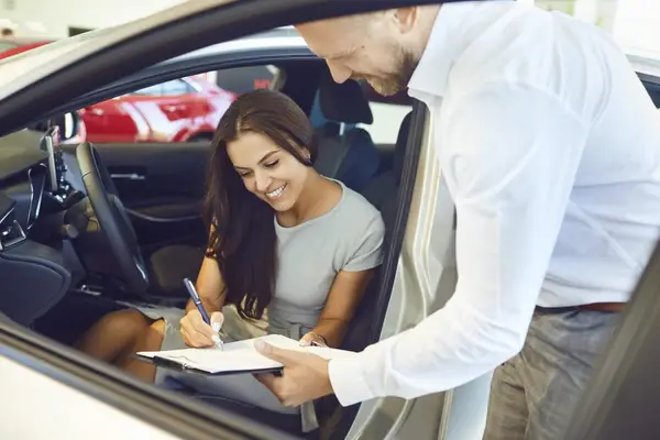 Dorești să alegi un serviciu de rent a car din Sibiu? Iată câteva avantaje de care te vei bucura din start!
