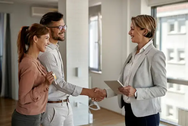 Cum sa iti alegi ansamblul rezidential potrivit cu ajutorul unei agentii imobiliare?