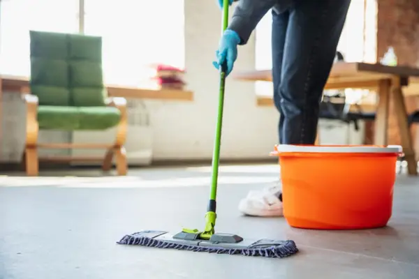 Constructorul a lăsat dezastru în urma sa? Ai nevoie de serviciile de curățenie!