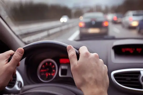 Informatii esentiale despre acumulatori auto: ce rol au si de ce trebuie inlocuiti la timp