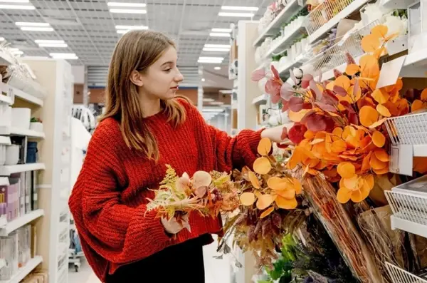 Cele mai comune materiale din care sunt realizate florile artificiale