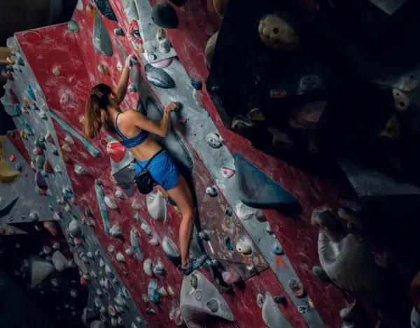 Cum poate deveni escalada noua ta pasiune de weekend