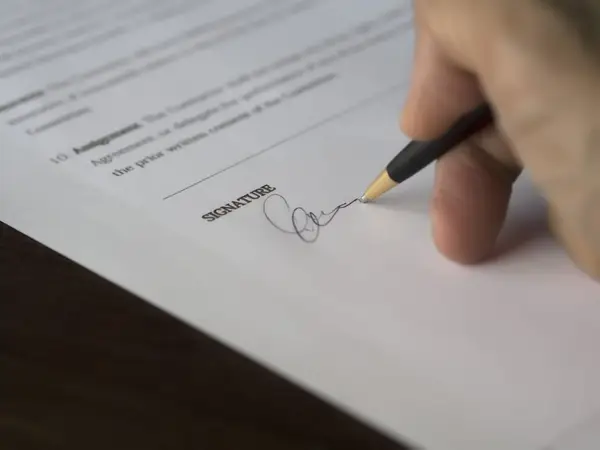 Procedura divorțului la un notar: ghid complet