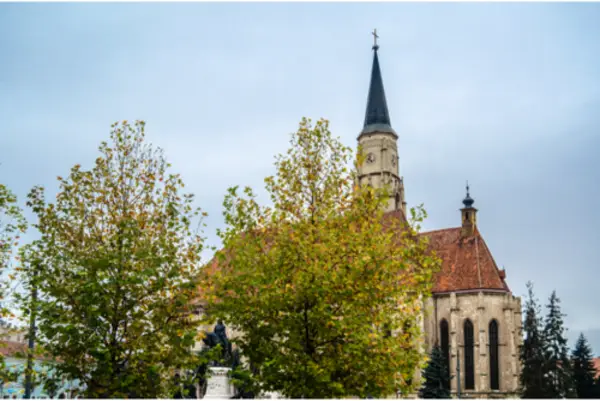 De ce să alegi județul Cluj ca destinație de vacanță pentru această toamnă