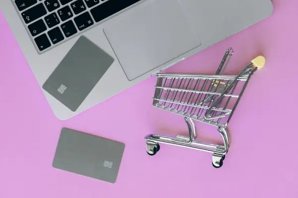 Top 5 motive pentru care un credit online este soluția simplă și rapidă pentru tine