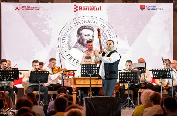 Festivalul de folclor Petrica Moise