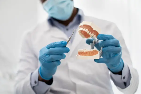 Soluții complete de reconstrucție dentară în București
