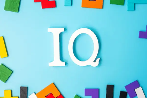 Testul de IQ: ce evaluează cu adevărat și ce poate revela despre tine sau copilul tău