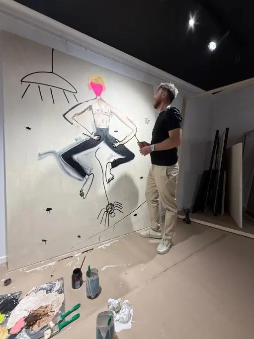 Vladinsky, artistul român care cucerește scena internațională a artei