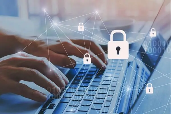 Cetățenii digitali: protejarea prezenței tale online