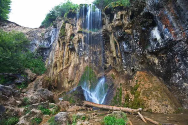 Vacanță în Apuseni: cele mai spectaculoase obiective turistice din Arieșeni