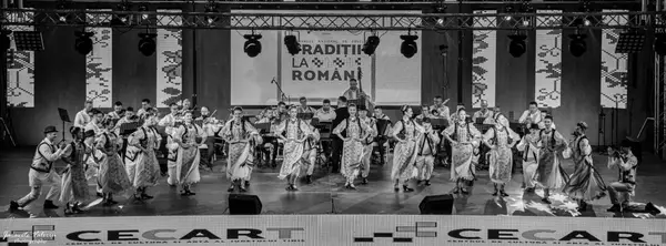 Festivalul national de folclor Traditii la Romani