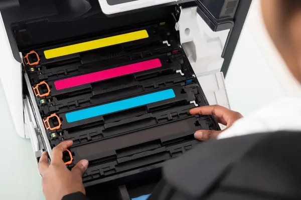 Câte pagini poate imprima în realitate un toner?