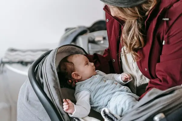 De ce alegerea căruciorului este ca alegerea unei mașini? TOP 3 lucruri pe care trebuie să le testezi la cald înainte de a plasa comanda online