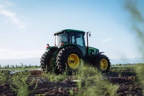De ce ulei au nevoie motoarele utilajelor agricole?