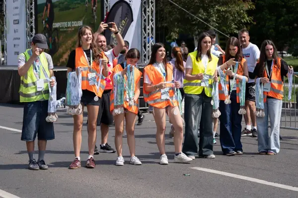 Fundația Comunitară Timișoara va premia „10 voluntari de 10”