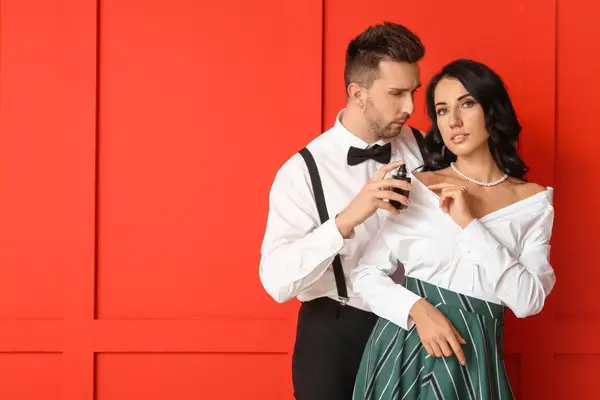 Ce note de parfum sunt potrivite pentru zi și care pentru seară