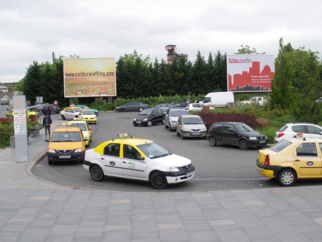 Statie taxi - Iulius Mall
